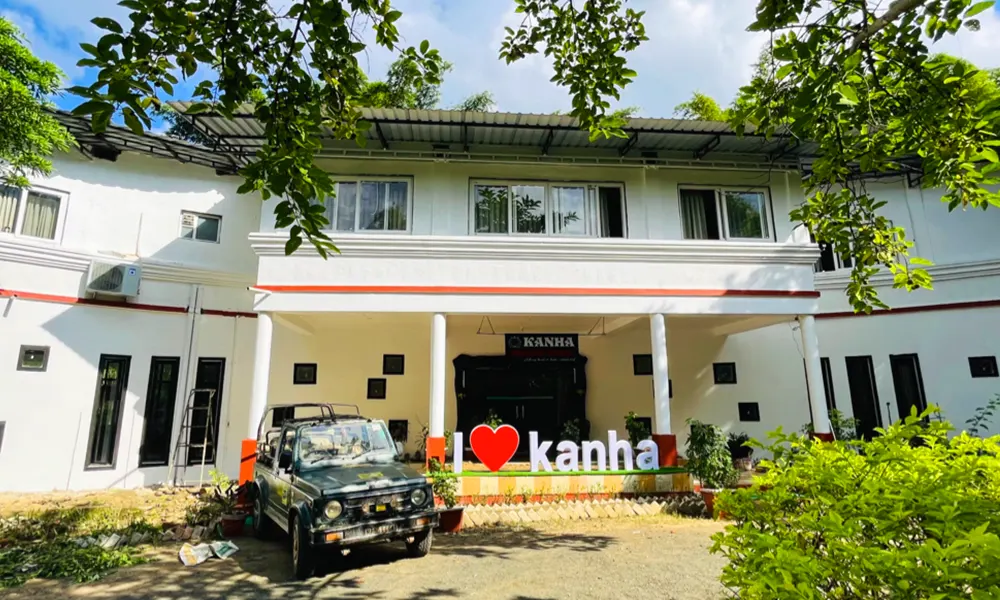 Kanha Meadows Retreat
