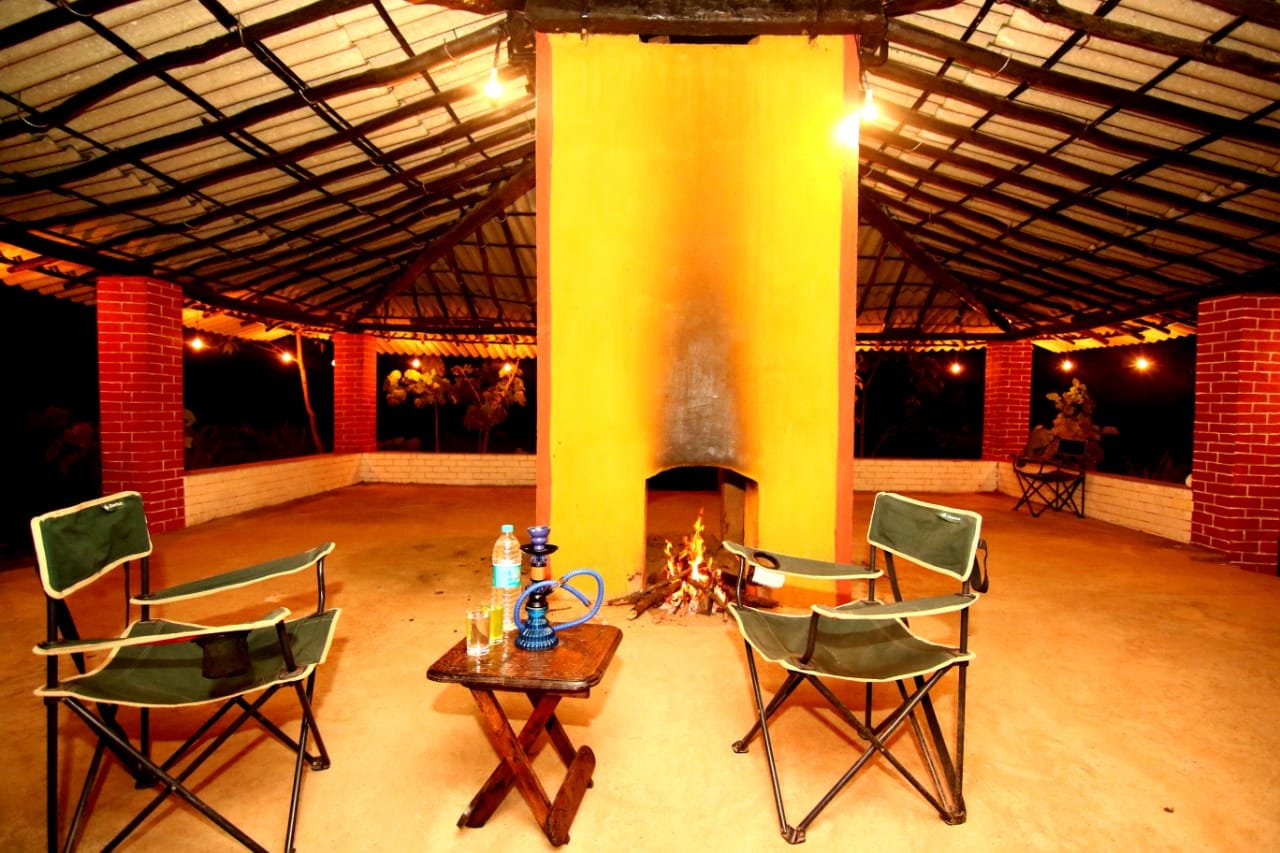 NATURE GROOVE JUNGLE CAMP
